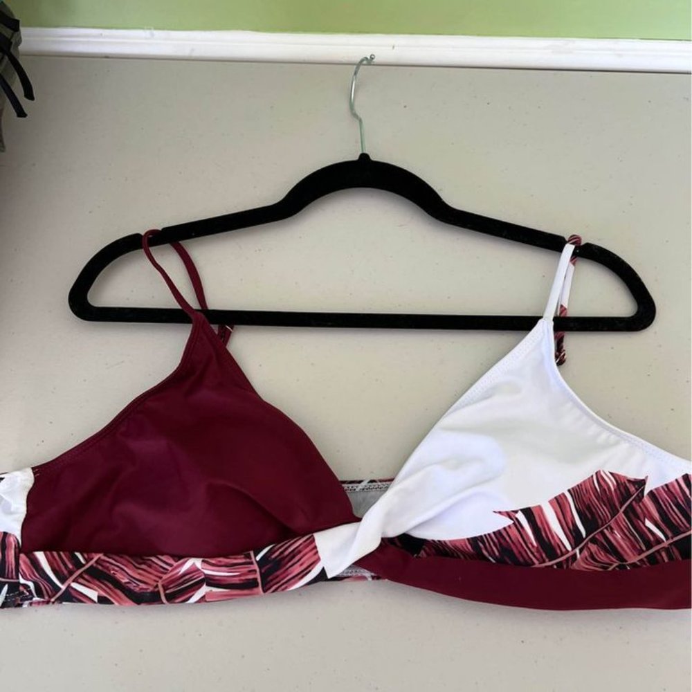 📦(SOLD)NEW CUTE MAROON & WHITE 2 PIECE BIKINI WOMAN'S XXL SWIMSUIT/BATHING SUIT - Picture 3 of 7